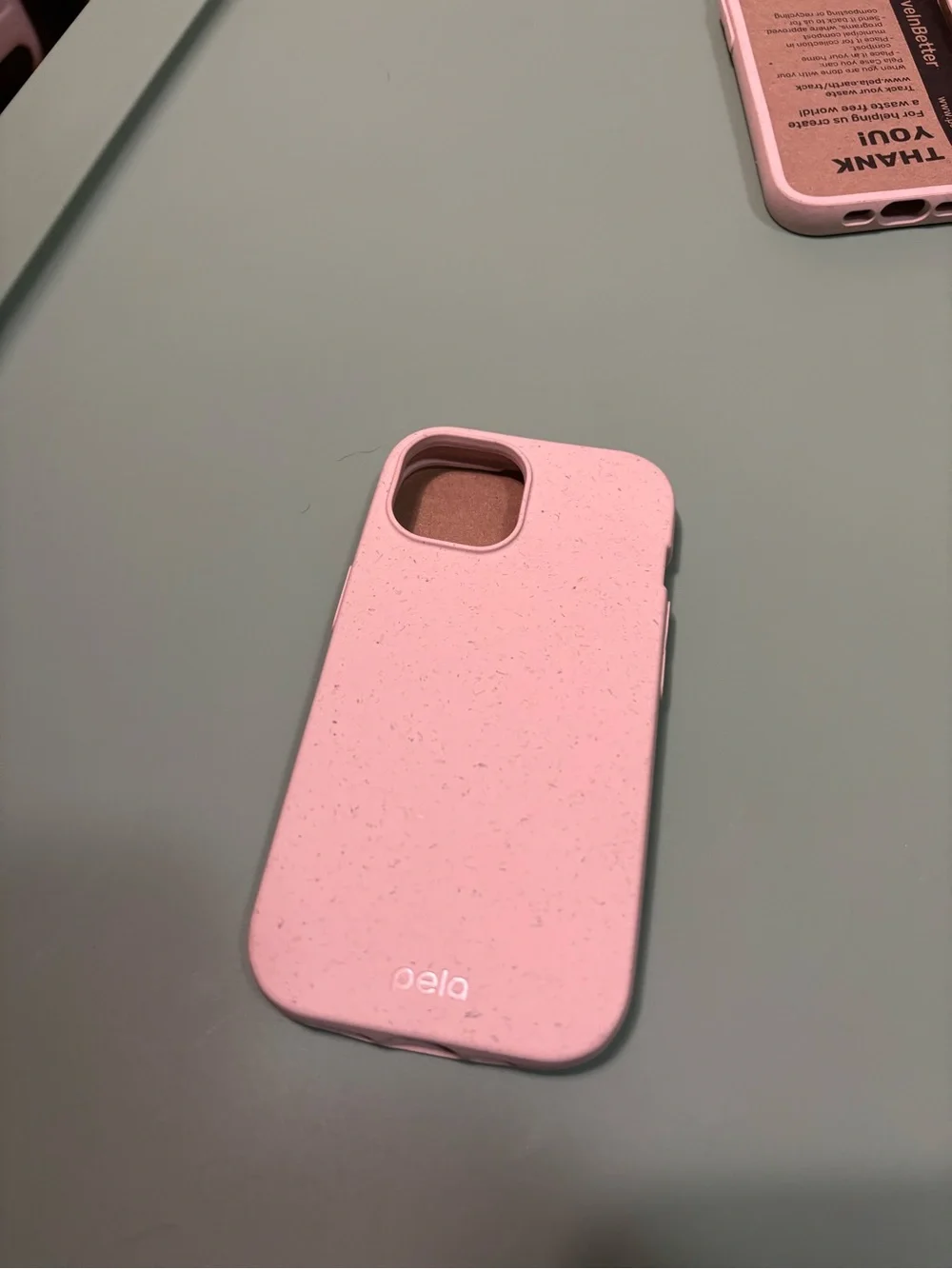 Seashell Tiny iPhone 15 Pela Case